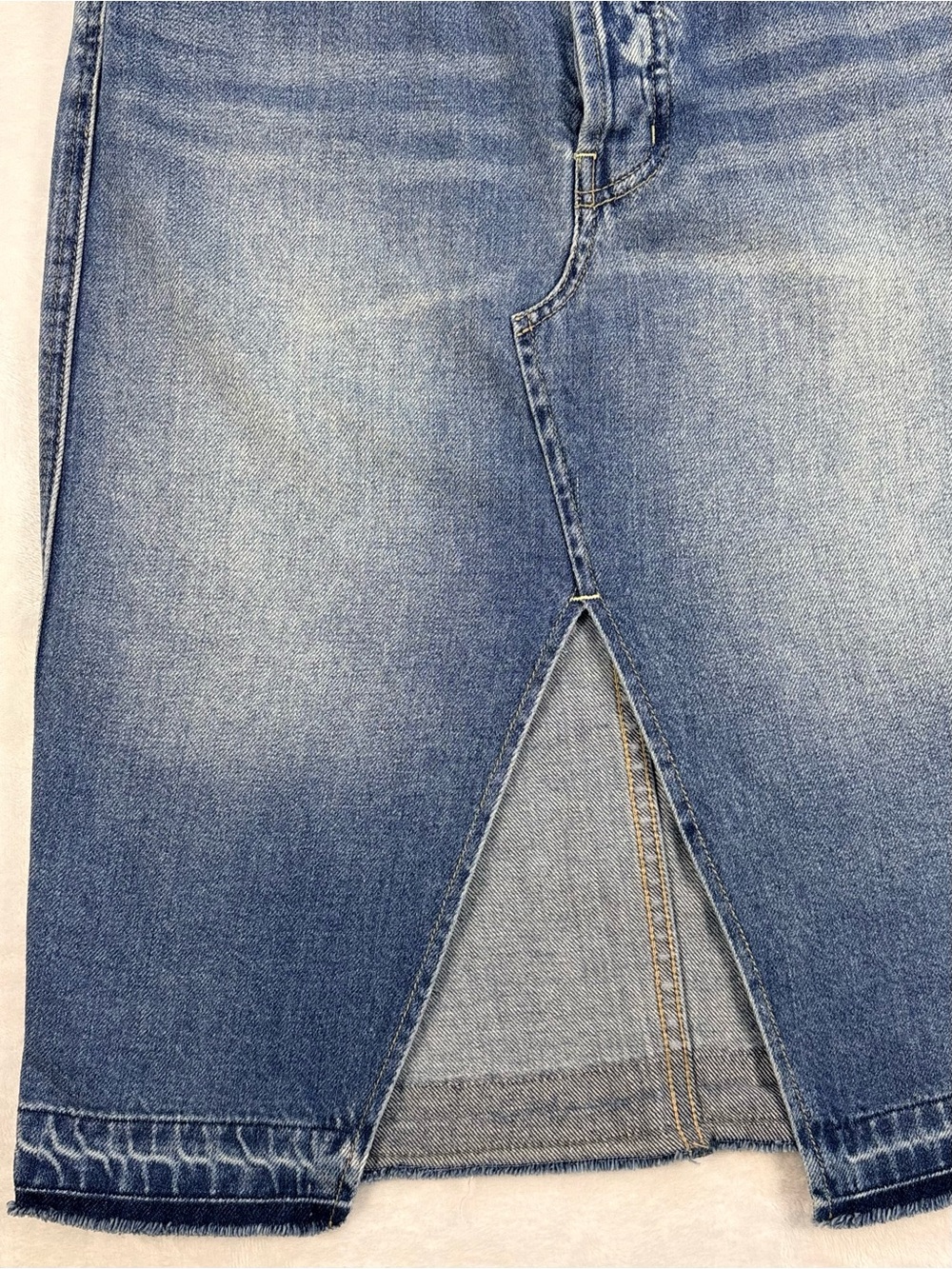FREE PEOPLE WE THE FREE Denim Pencil Midi Skirt Front Slit Button Fly 26 - Picture 8 of 9